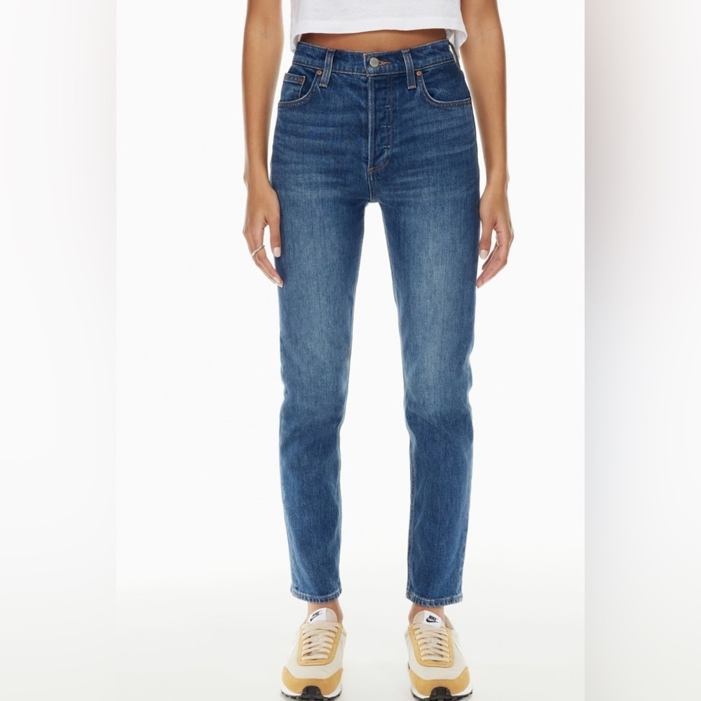 NWT Aritzia Denim Forum The Yoko High Rise Slim Jeans , size 25